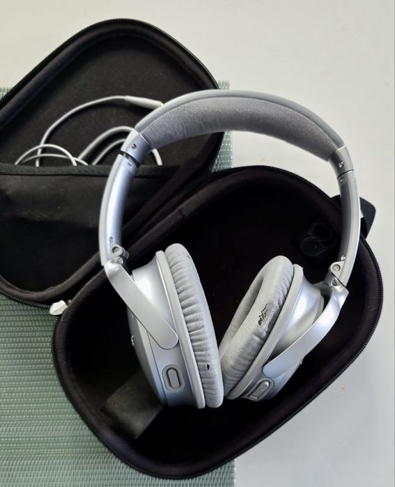 Słuchawki bezprzewodowe Bose QuietComfort 35 II – zadbane