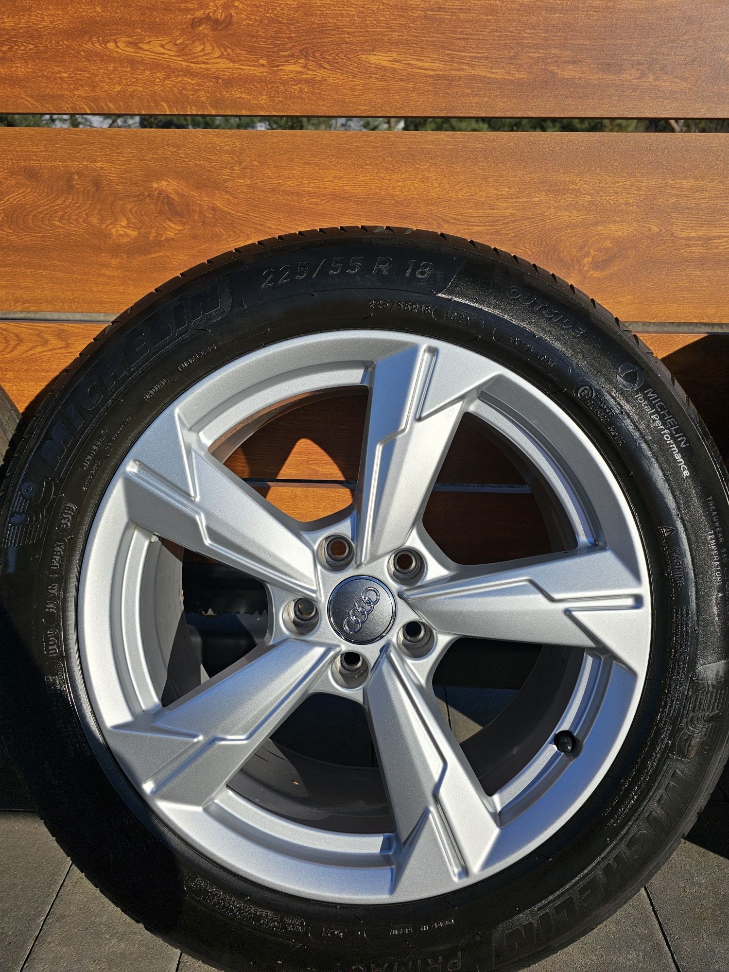 Koła Felgi Audi A6 C8 18" 225/55/18 Super Stan Michelin Primacy 4