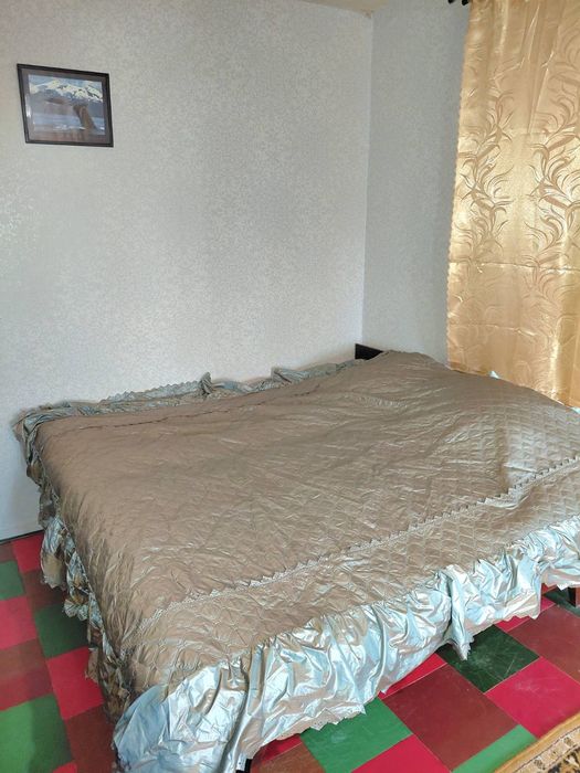 Сдам простую теплую 1к.кв ул.Батумская недорого