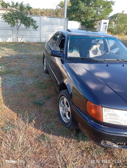 Продам Ауди 100 с4