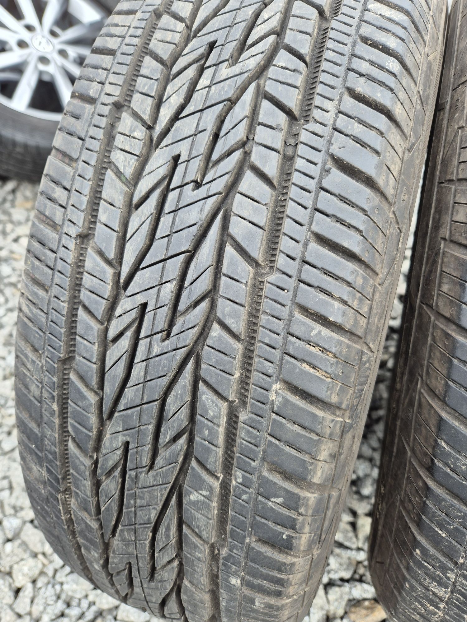 215/65 R16 Continental ContiCrossContact LX2