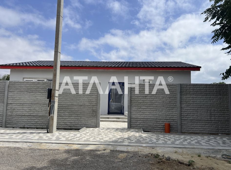 Одноэтажный дом новой постройки в Фонтанке , близость трассы.