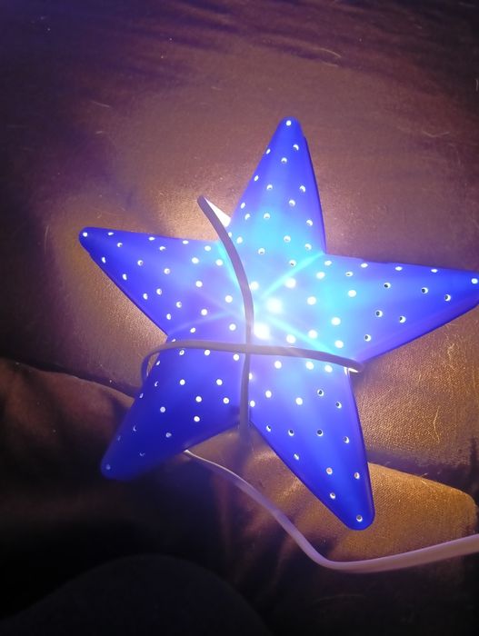 Lampka gwiazdka niebieska IKEA
