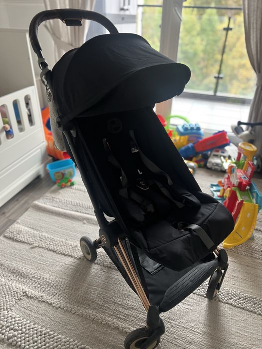 Cybex coya black