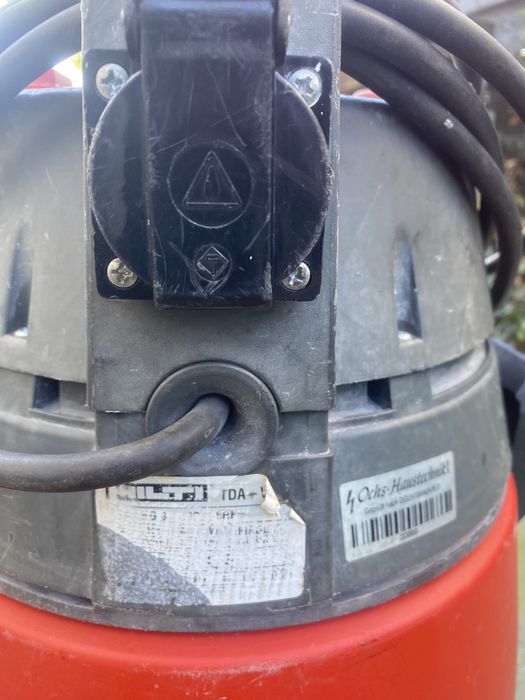 Hilti TDA VC 40 - bardzo mocny odkurzacz przemysłowy, faktura