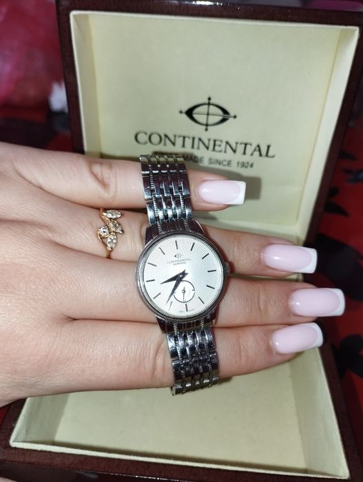 Часы Continental женские