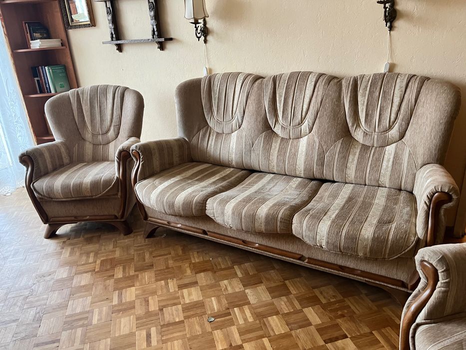 Wypoczynek w stylu retro, sofa + 2 fotele