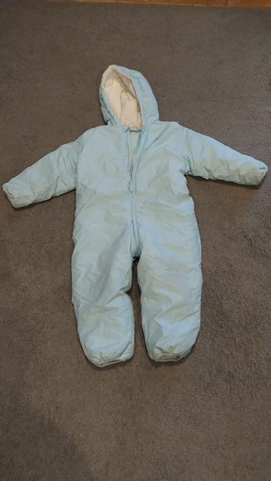 Kombinezon dla dziewczynki 104