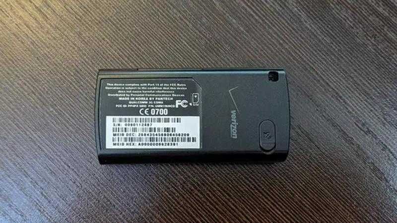 3G модем Pantech UM190 UTStarcom UMW190 cdma-gsm-wcdma-hspa