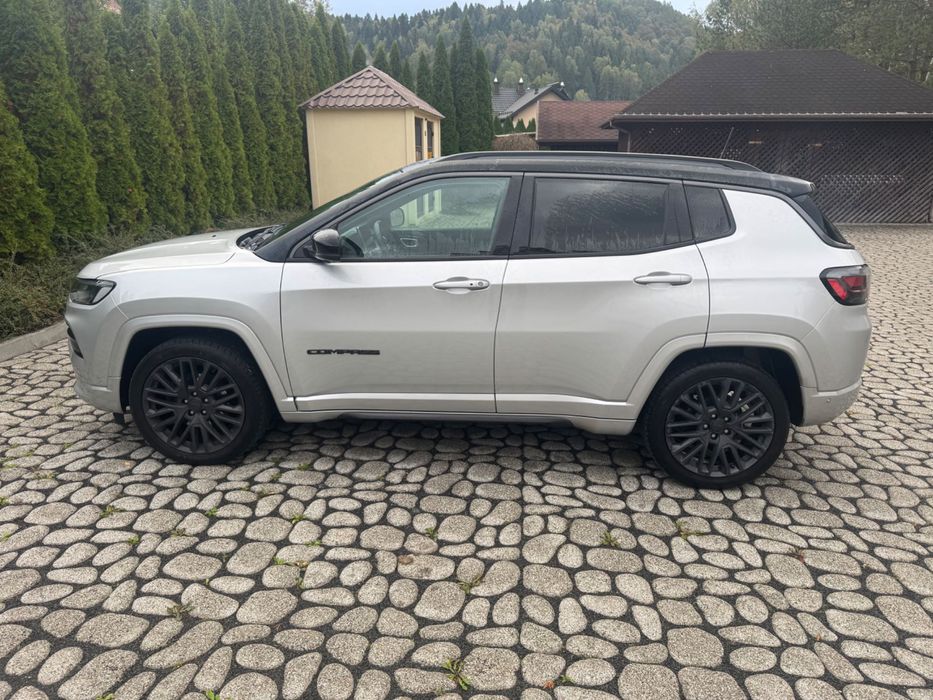 Cesja leasingu Jeep Compass. 4 tyś odstępne