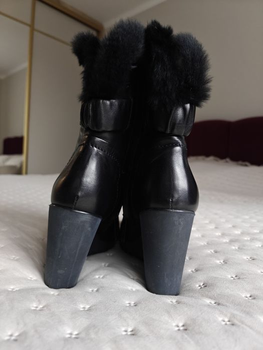 Baldinini botki na koturnie skórzane skóra naturalna czarne kozaki 40
