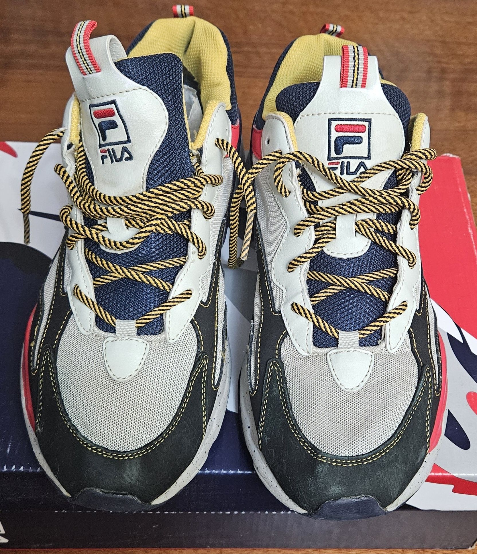 Кросівки Fila, розмір 10.5