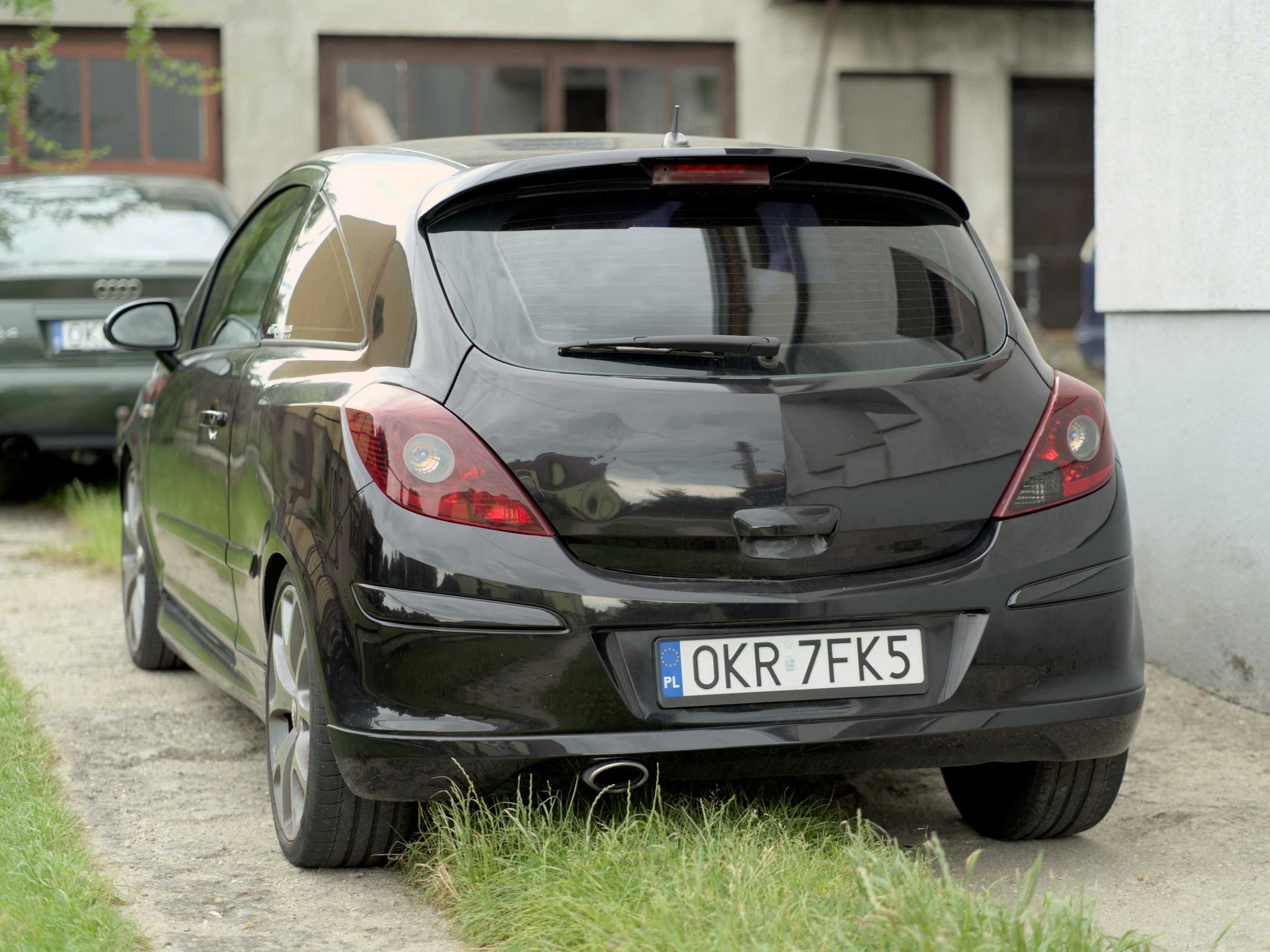 Opel Corsa 1.6 Turbo OPC