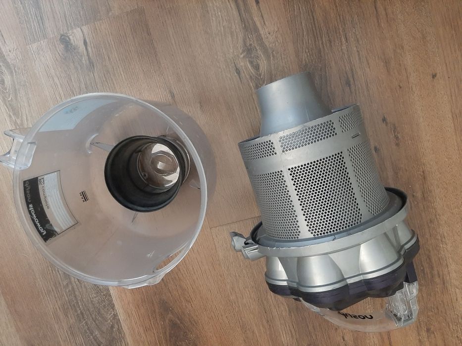 Dyson DC20 poemnik oraz separator, oryginalny, stan bdb
