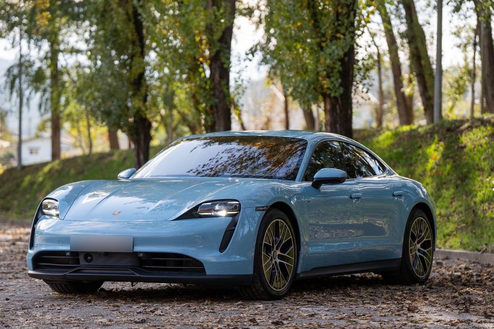 Porsche Taycan