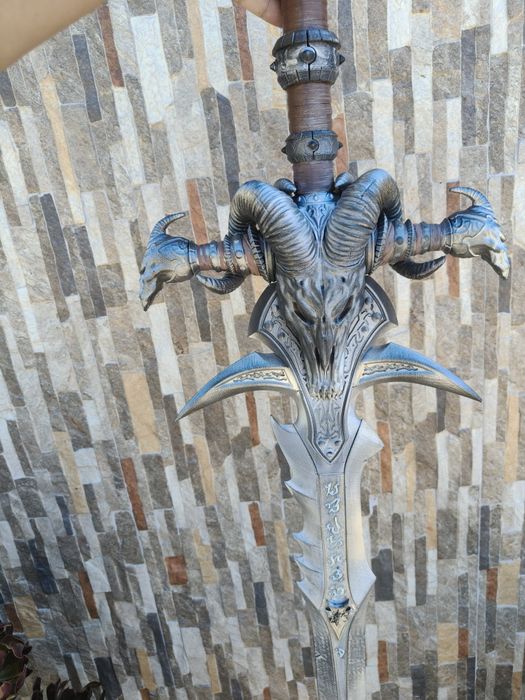 Frostmourne do Lich King