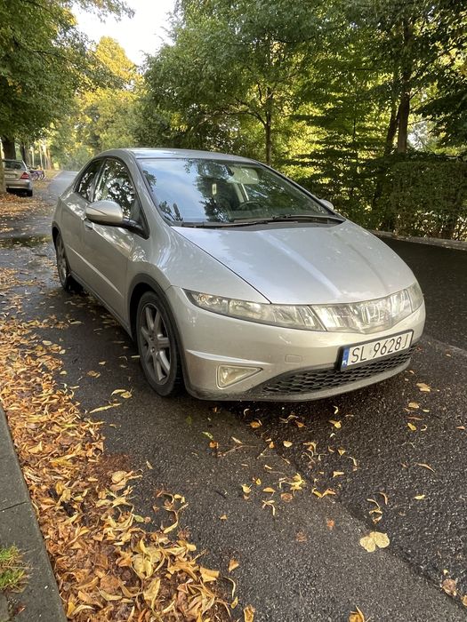 Honda Civic 8 VIII 1.8 V-TEC