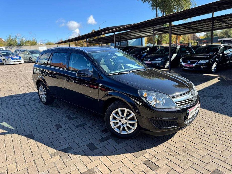 Opel Astra 2010p