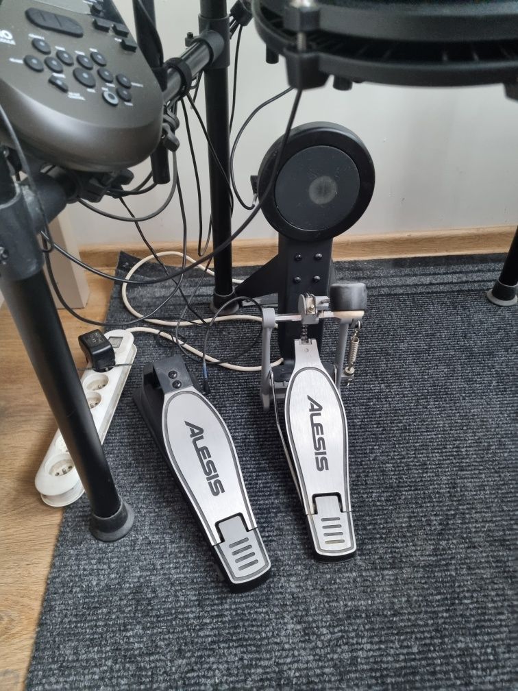 Perkusja elektroniczna Alesis Nitro Mesh Kit
