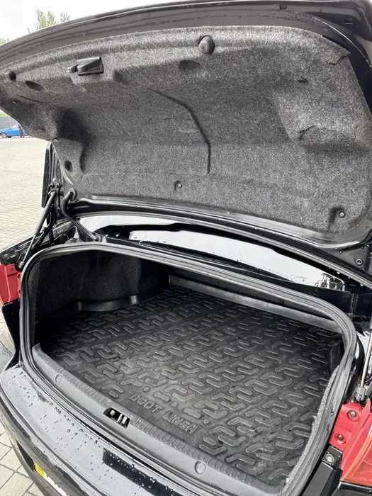 Mitsubishi Lancer 500 грн  доба оренда та викуп