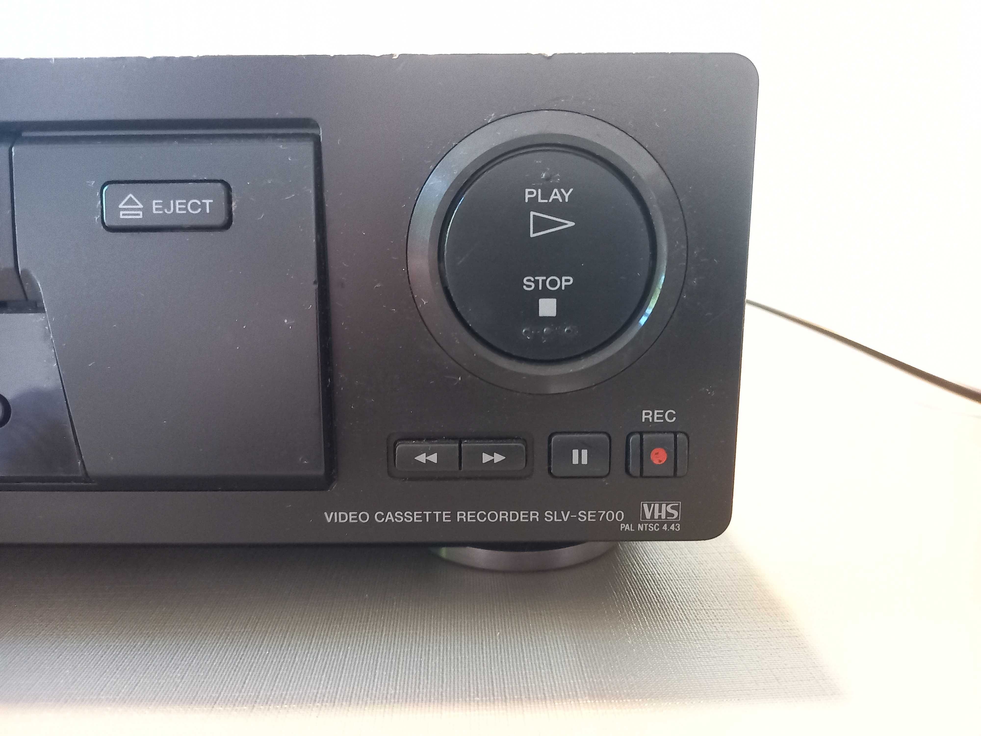 Leitor VHS Sony SLV-SE700