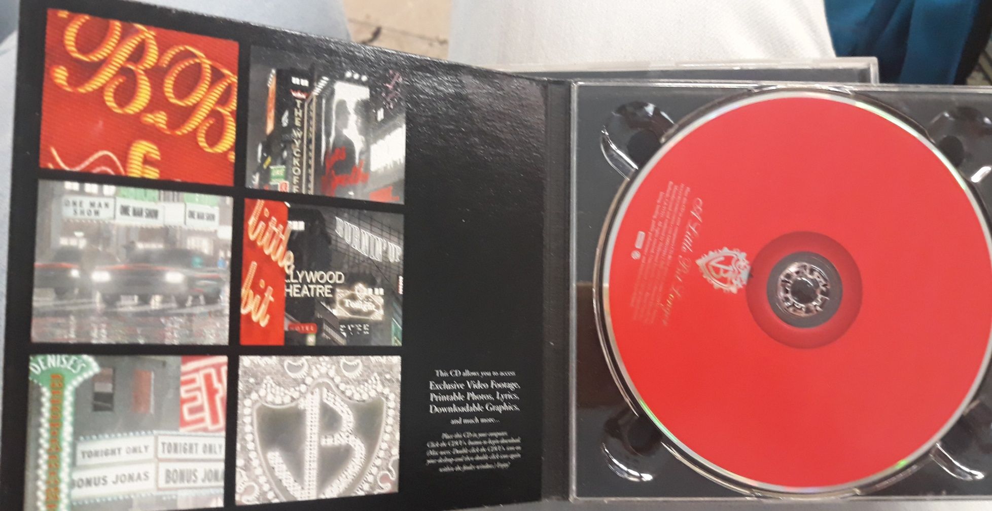 CD Jonas Brothers - A Little Bit Longer (Edição Especial Digipack)