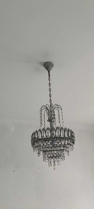 Candeeiro Clássico de Teto – Ótimo Estado