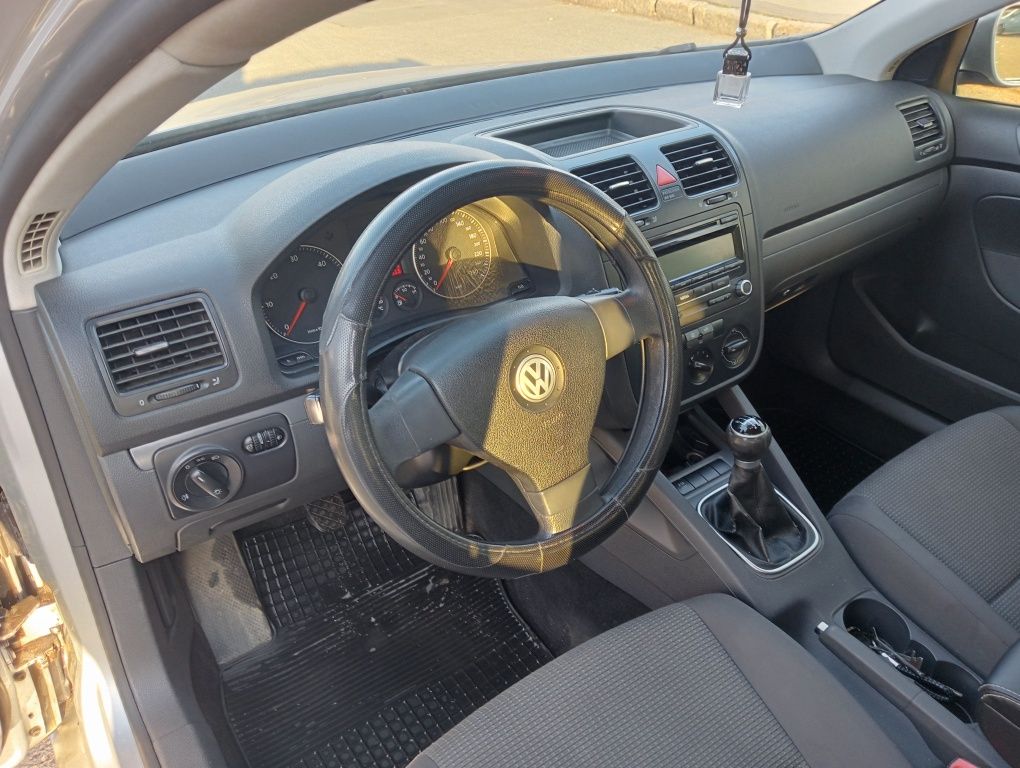 Volkswagen Golf 5