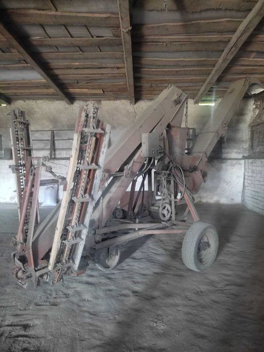 Зернокидач Зерноперекидач