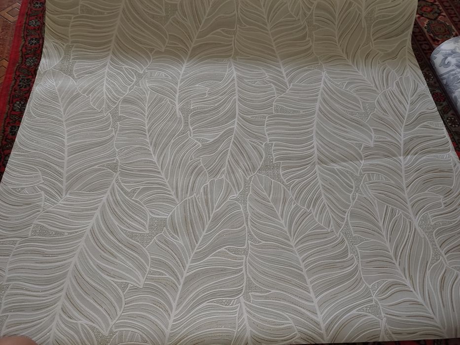 Продам шпалери разом з клеєм