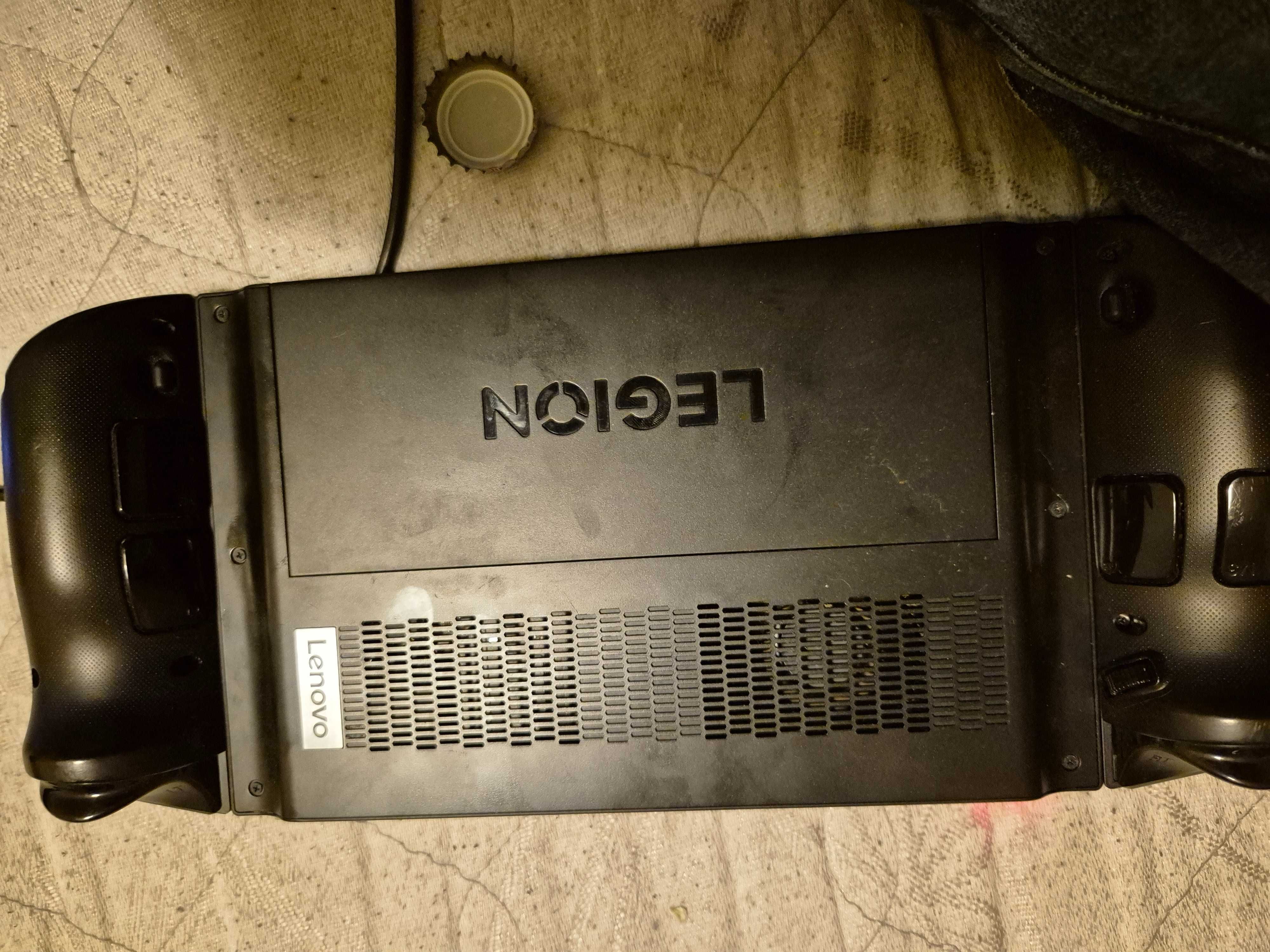 Legion Go -Stan Dobry +
Ładowarka -Handheld PC Gaming