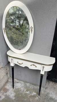 „Zabytkowa” toaletka + lustro