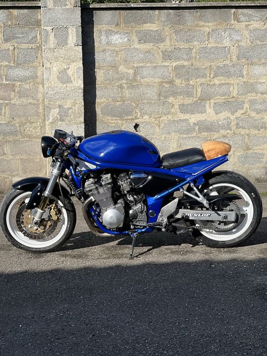 Suzuki gsx 600 bandit  cafe racer