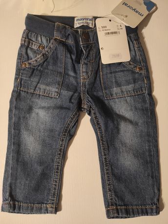 Nowe spodnie chłopięce Mayoral jeansy 68