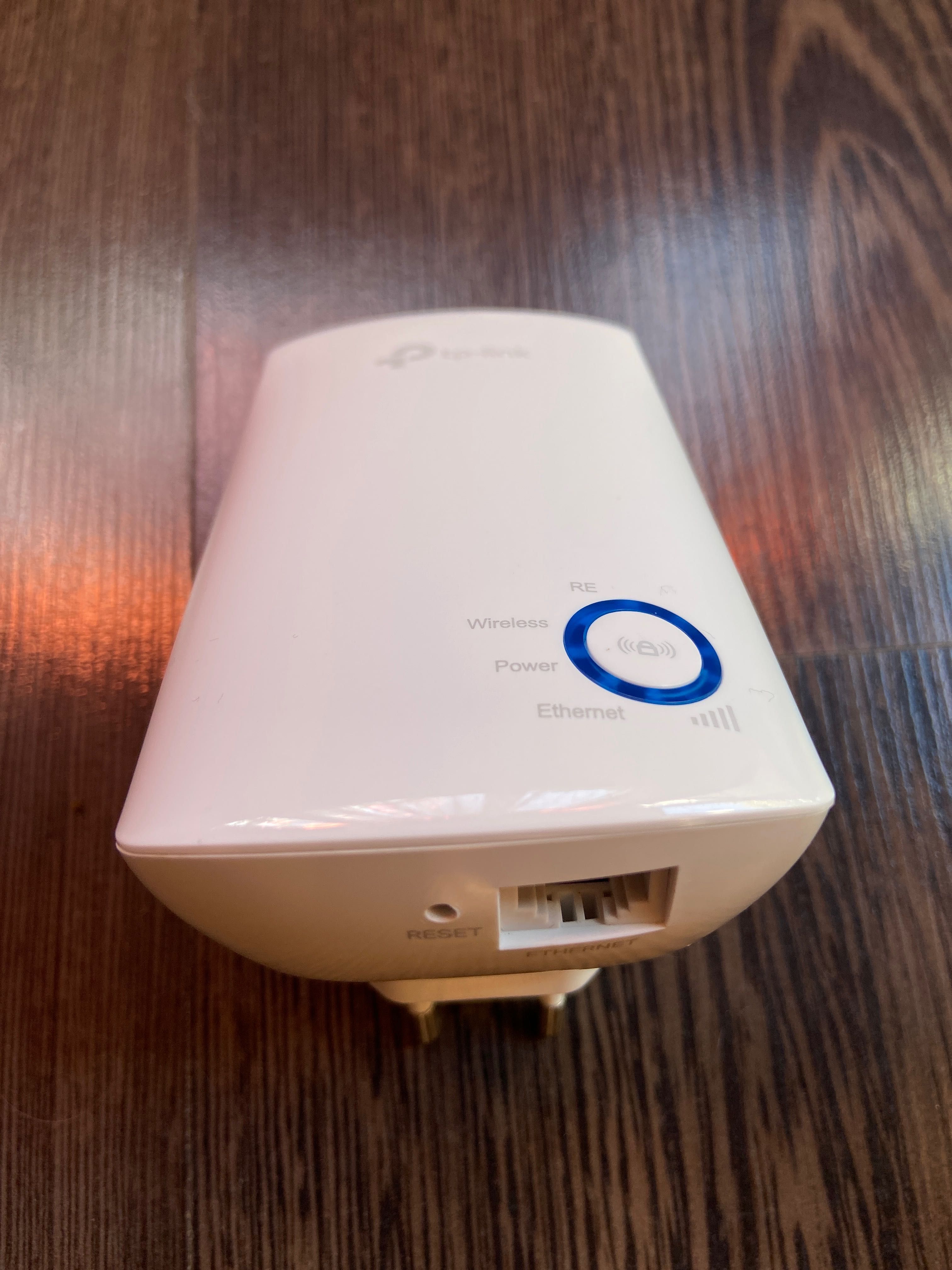 Wi-Fi підсилювач TP-Link TL-WA850RE