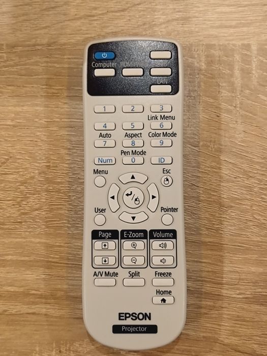 Pilot Epson do projektora