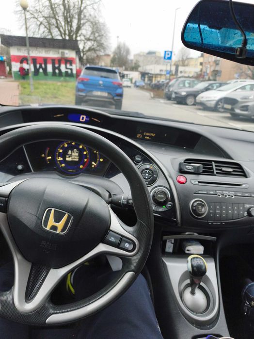 Honda Civic 1.8 i-VTEC STAN IGLA