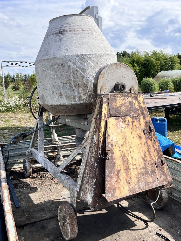 Betoniarka 350 cm