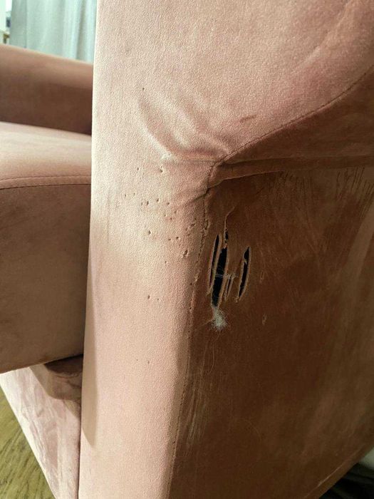 Różowa welurowa sofa rozkładana| Terminowo sprzedam!!!