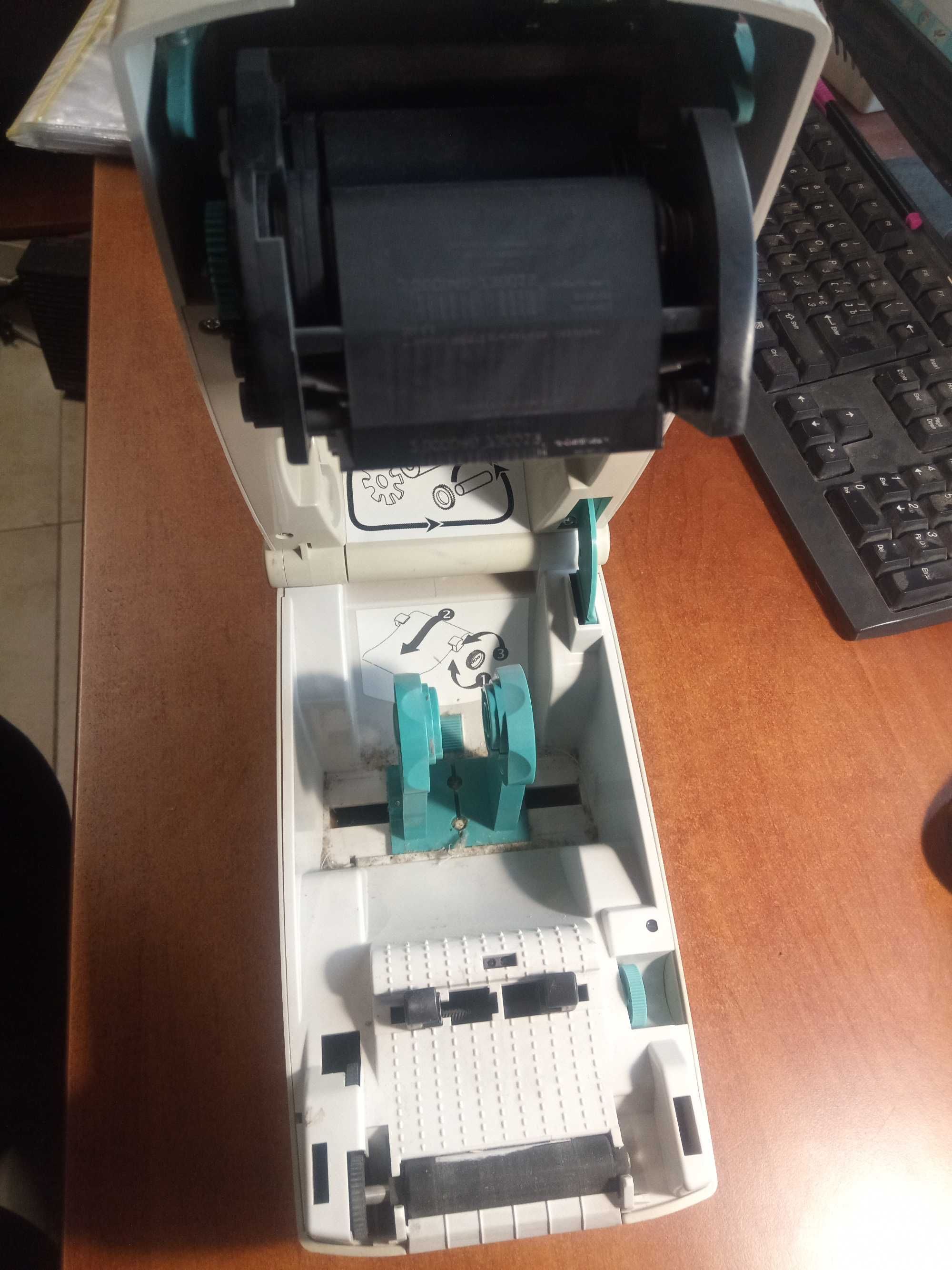Принтер этикеток Zebra TLP 2824 PLUS Б/У