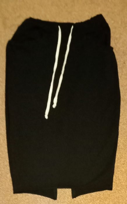 Spódnica dresowa,włoska,nie używana,r.S-L