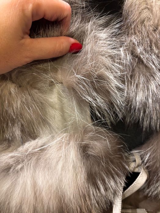 Kamizelka Handmade z Naturalnego Futra Lisa  Rozmiar M