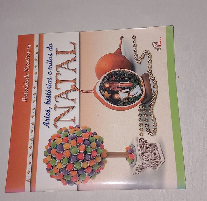 Livro Artes, histórias e mitos do natal 4€