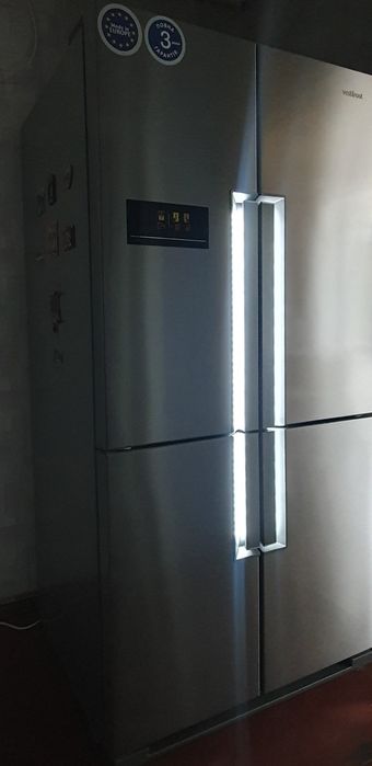 Холодильник VESTFROST двокомпресорний трикамерний