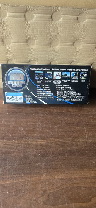 Nowy wideorejestrator samochodowy w lusterku