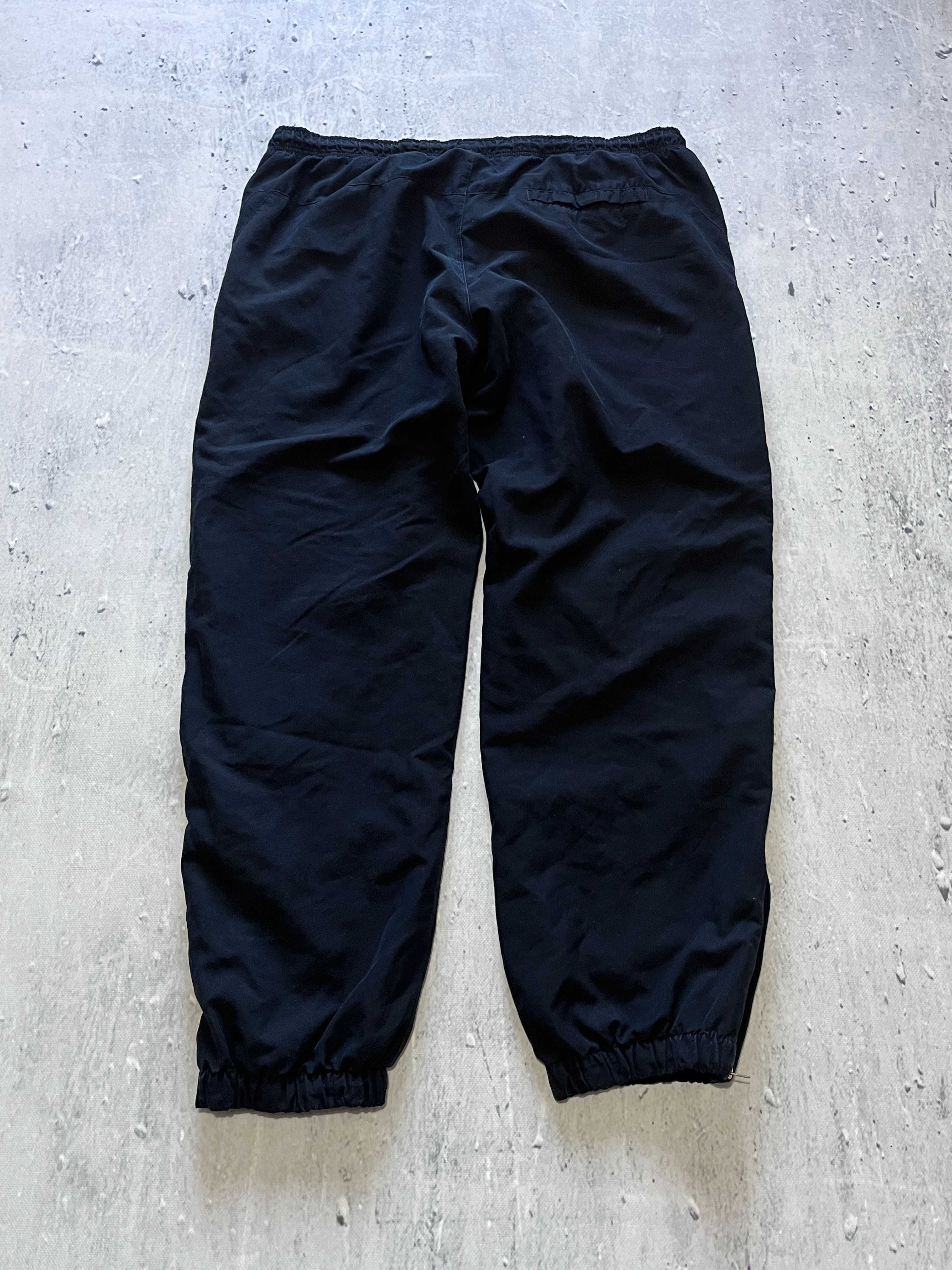 Czarne spodnie dresowe Nike / szelest / y2k baggy parachute trackpants
