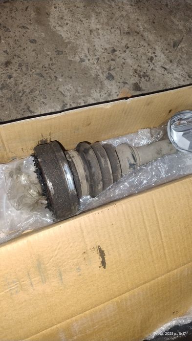 Полуось ( піввісь) Volkswagen T4 б/у