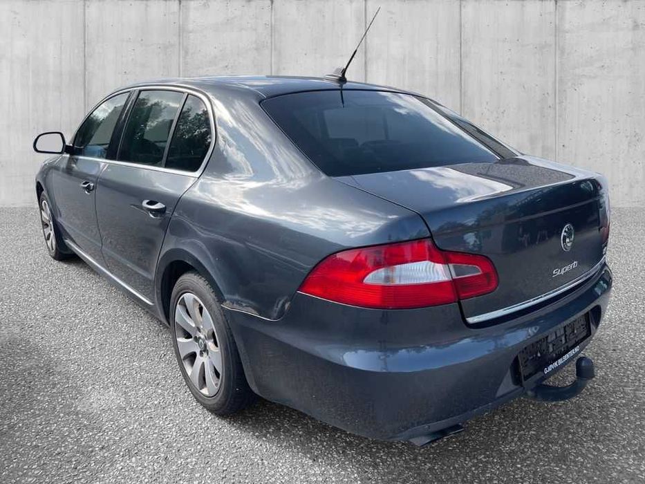 Wynajem samochodu Skoda Superb 2.0 tdi DSG skrzynia automatyczna