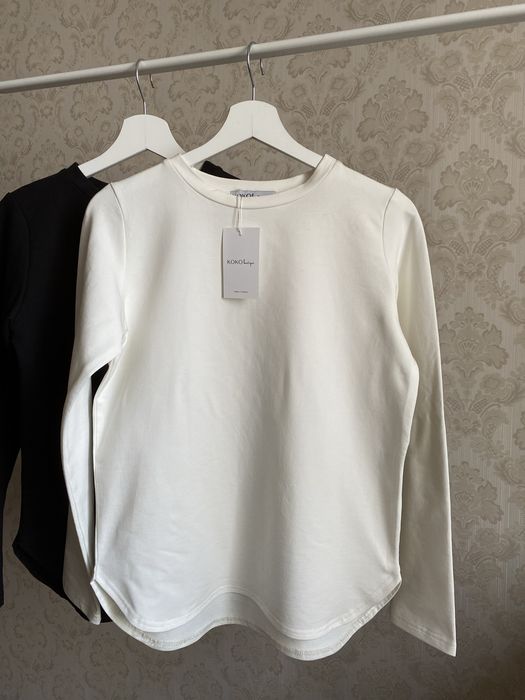 Лонгслів жіночий молочний новий S/M
