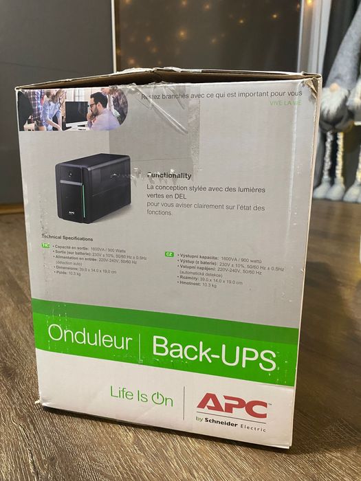 ДБЖ APC Back-UPS 1600VA/900 watt (BX1600MI-GR)